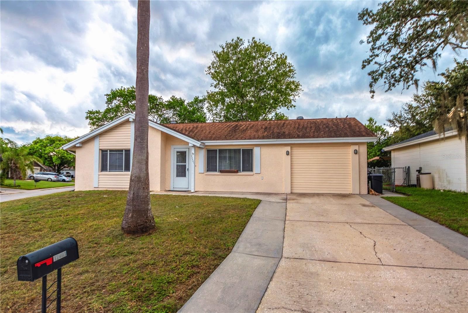 12401 Gunstock Ln photo 5