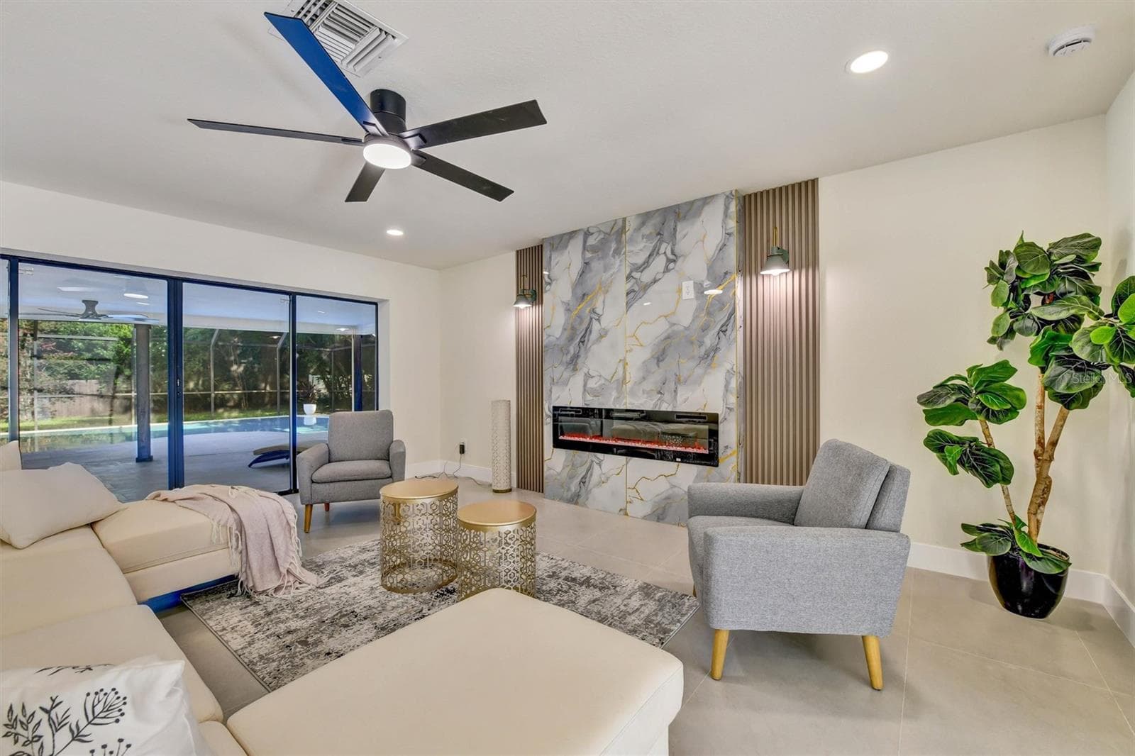 207 Dunbridge Dr photo 4