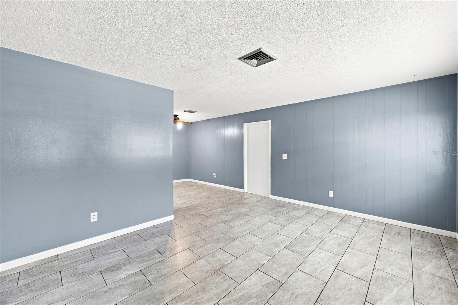 1655 N Floral Ave photo 4