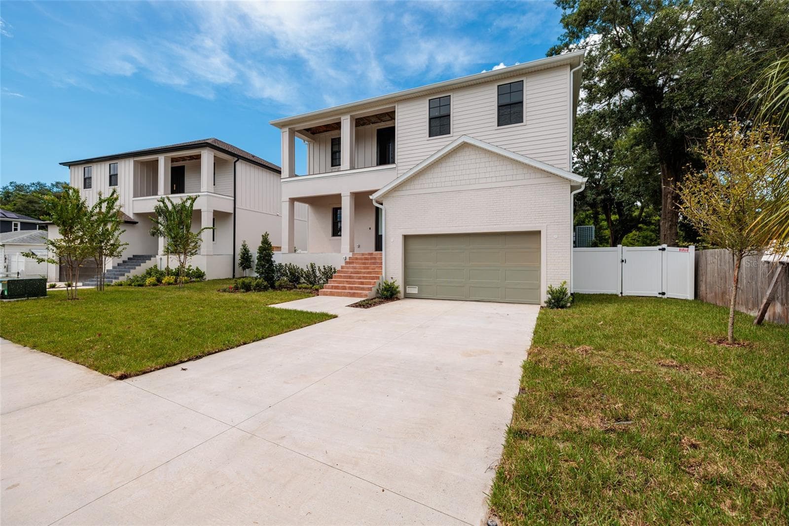 4703 W Knights Ave photo 3