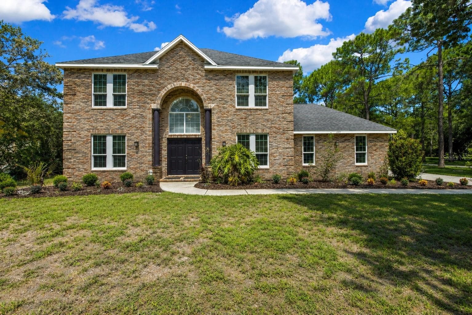 7377 Royal Oak Dr photo 2