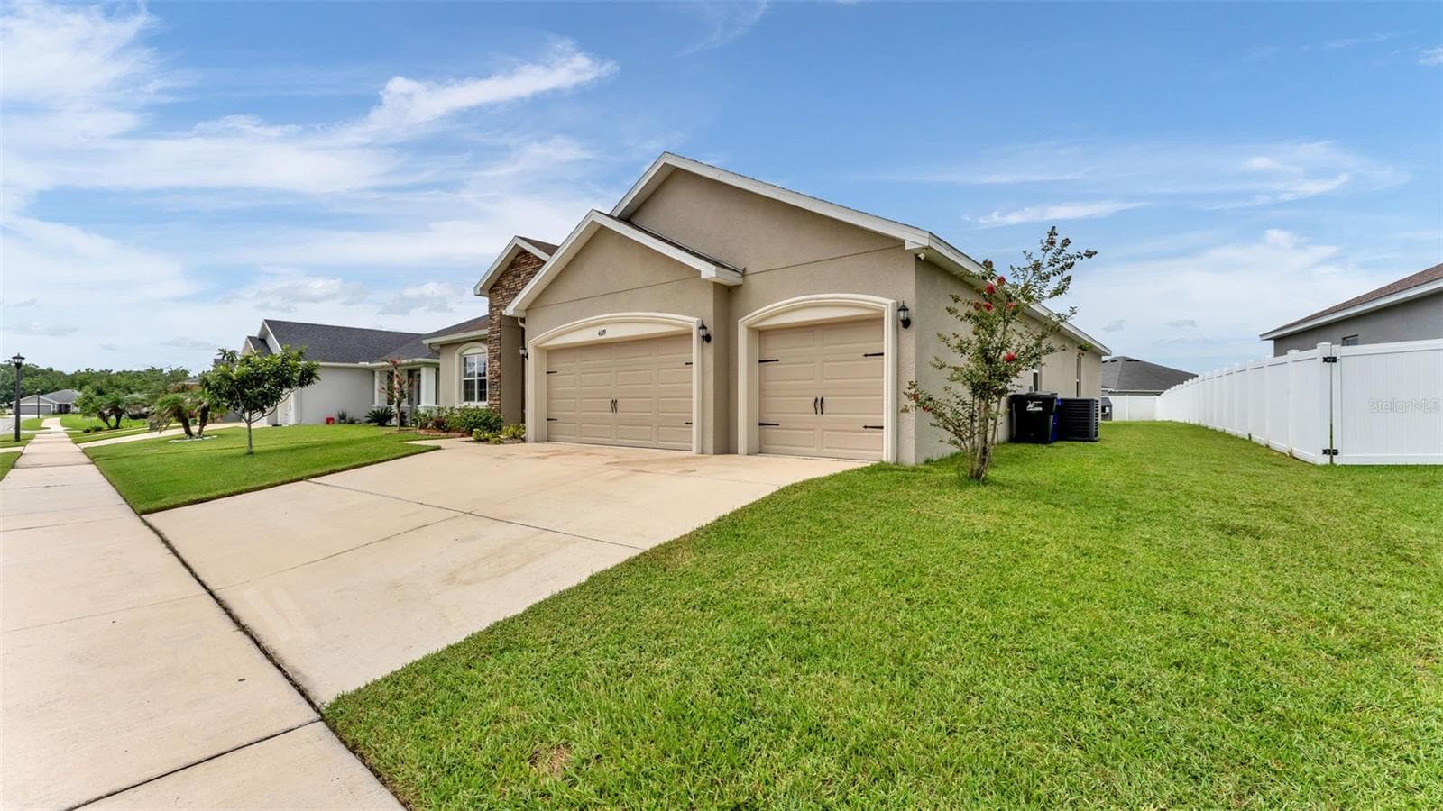 4129 Timber Valley Way photo 3