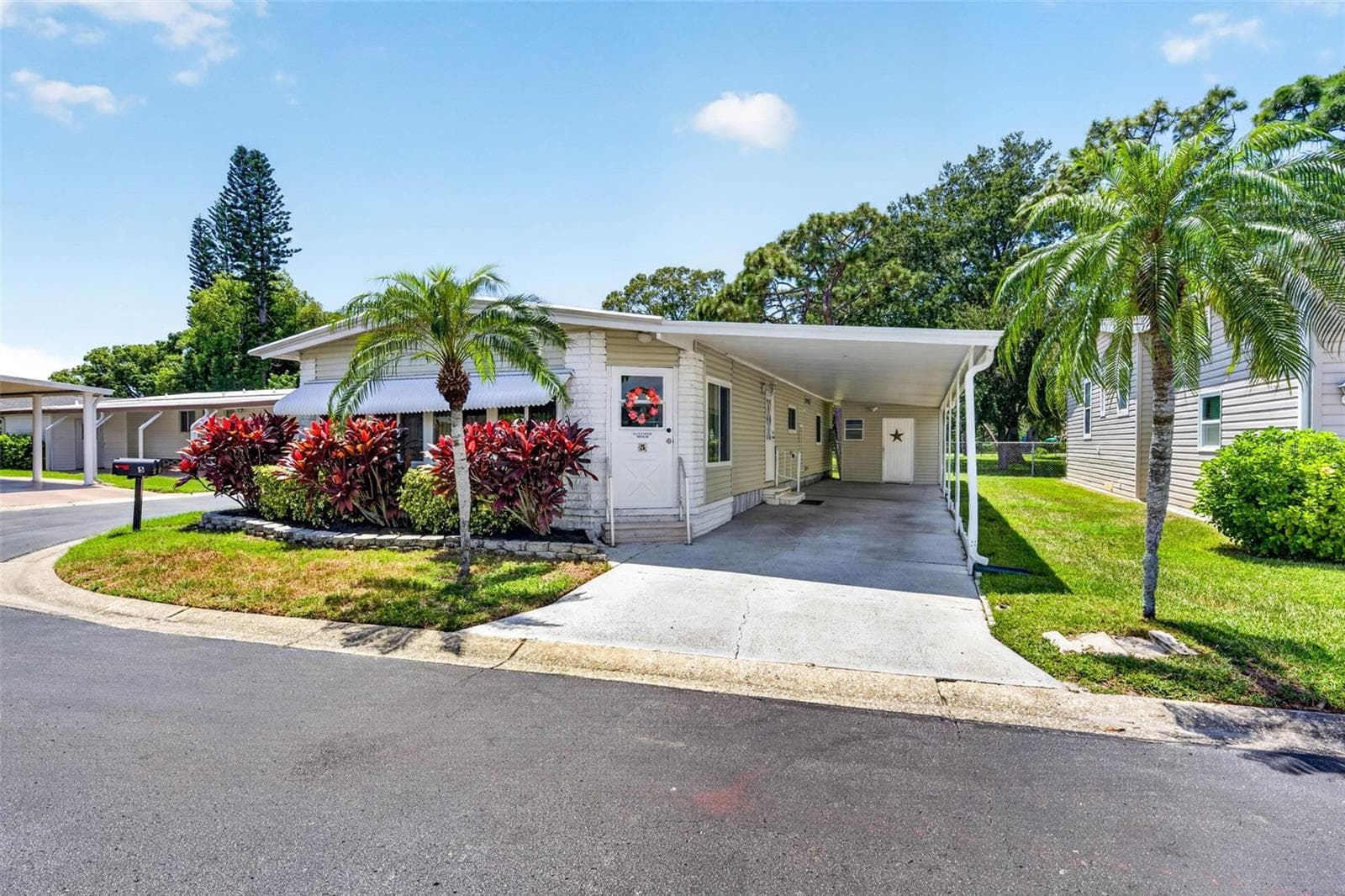 12501 Ulmerton Rd #5 photo 2