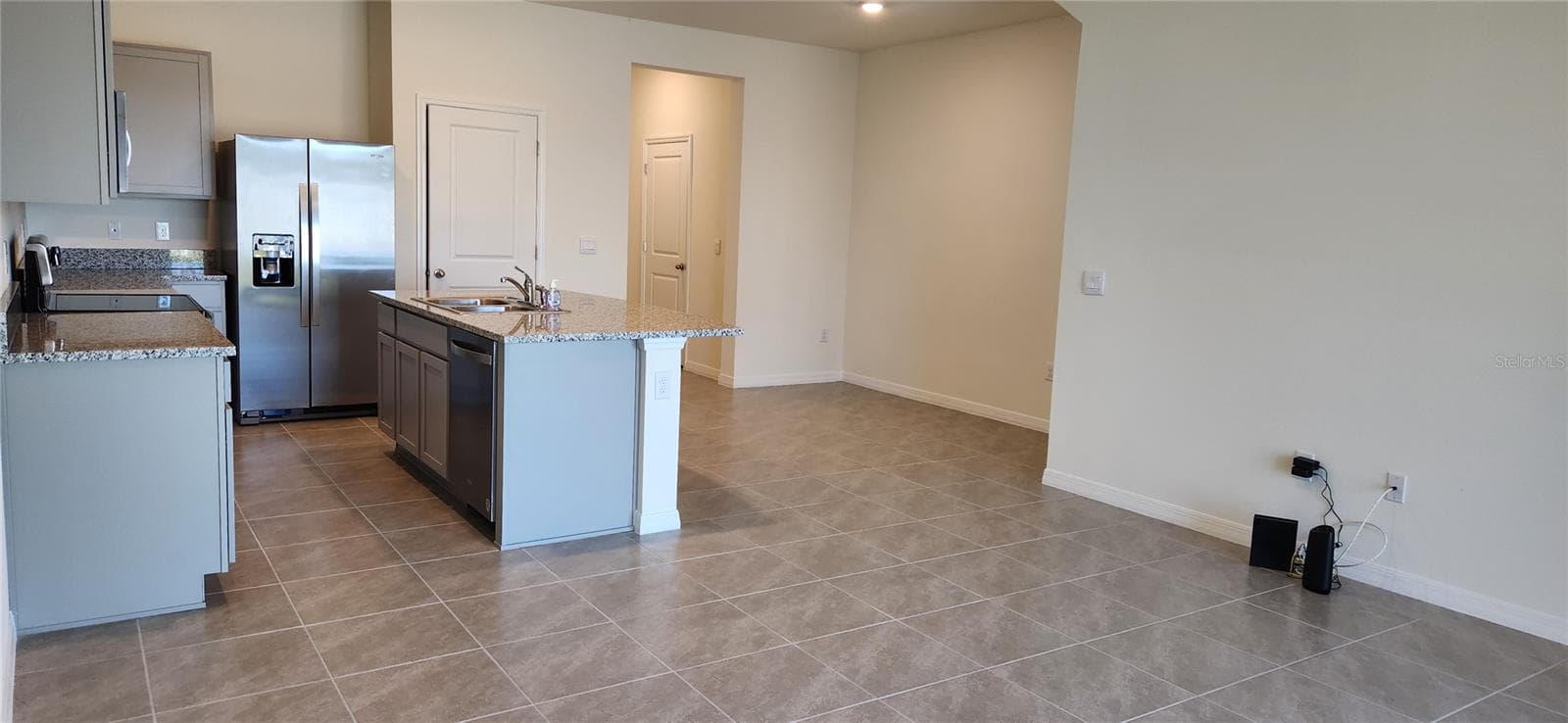 9241 Rock Harbour Way photo 5