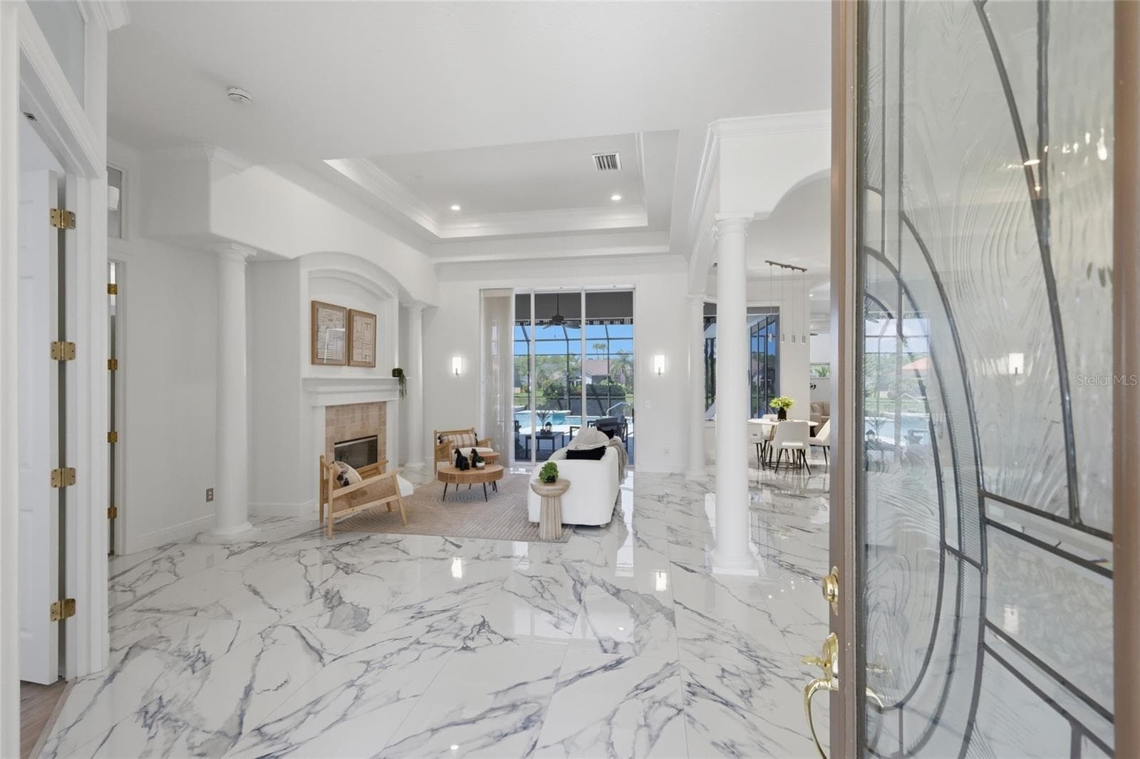 7920 Royal Queensland Way photo 5