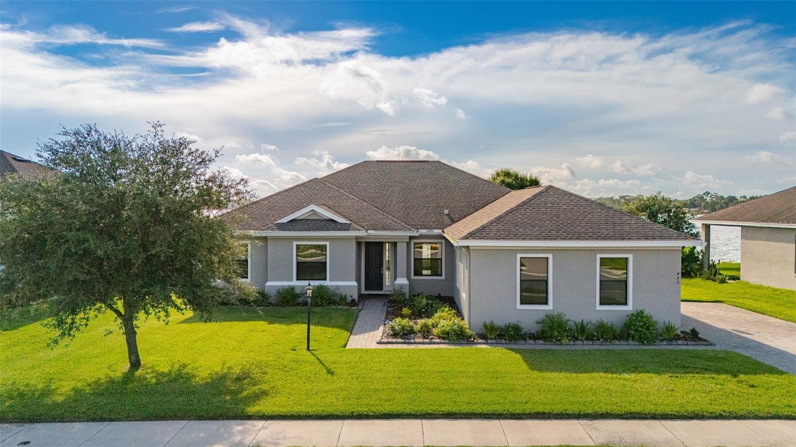 473 Lake View Way photo 2