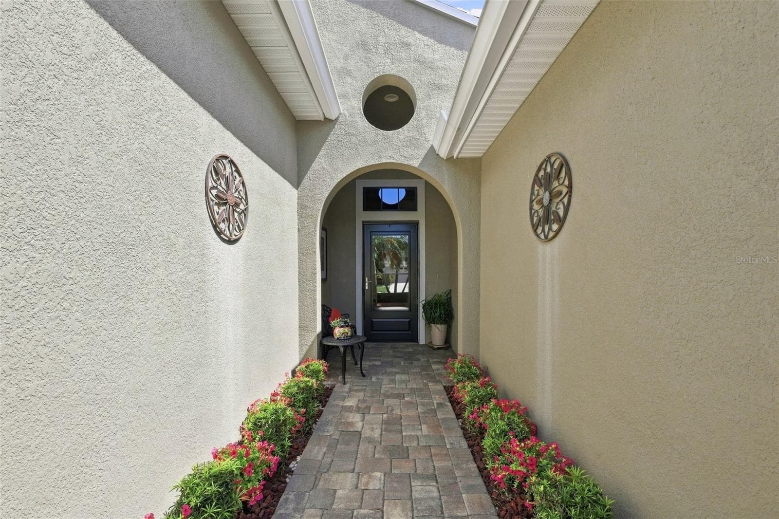 441 Noble Faire Dr photo 3