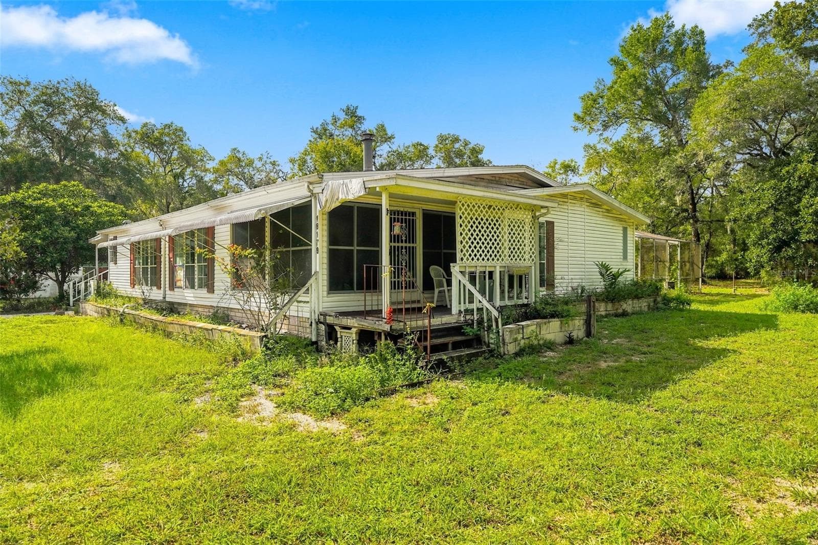 16179 Wiscon Rd photo 2