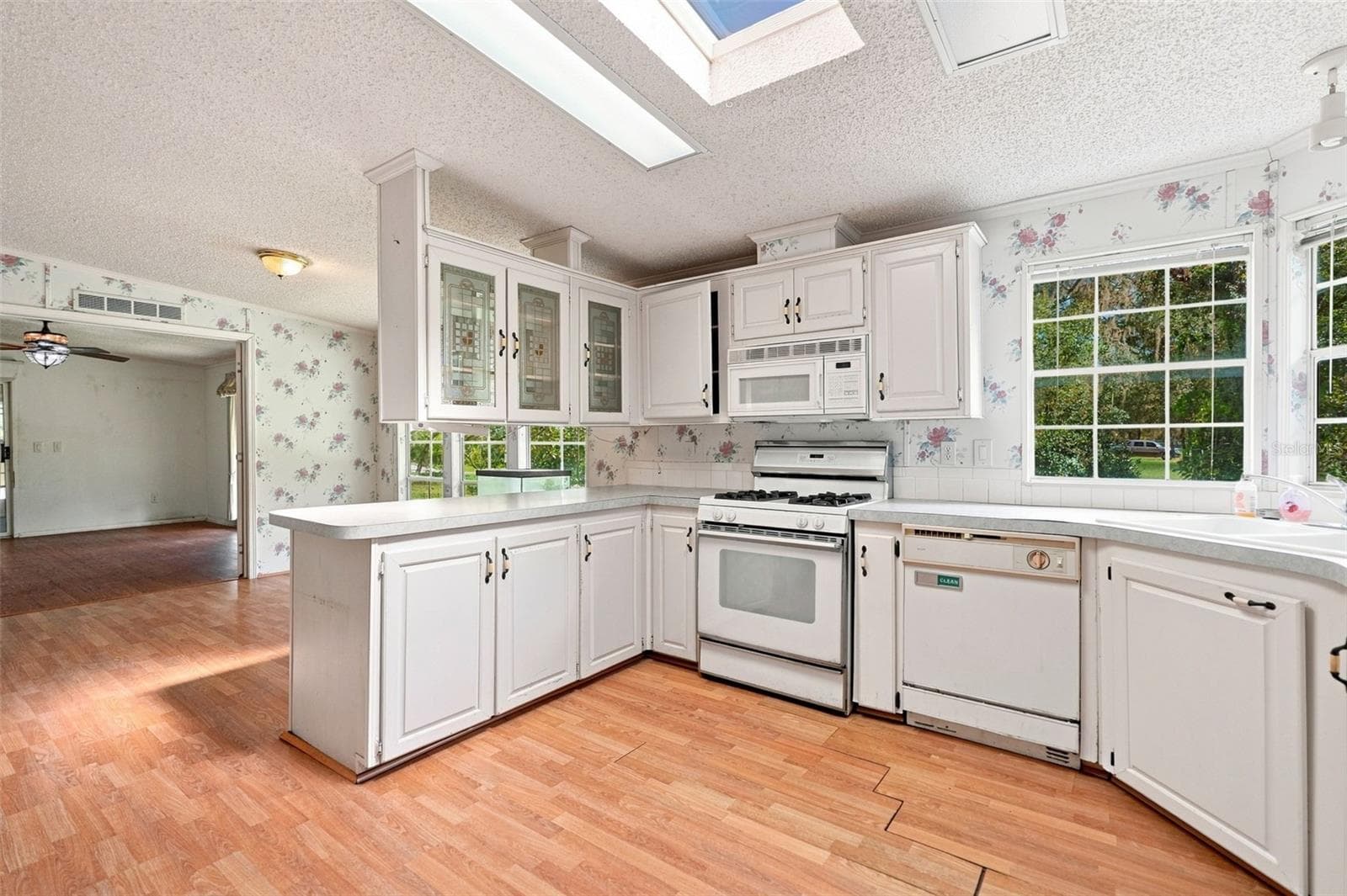 16179 Wiscon Rd photo 5