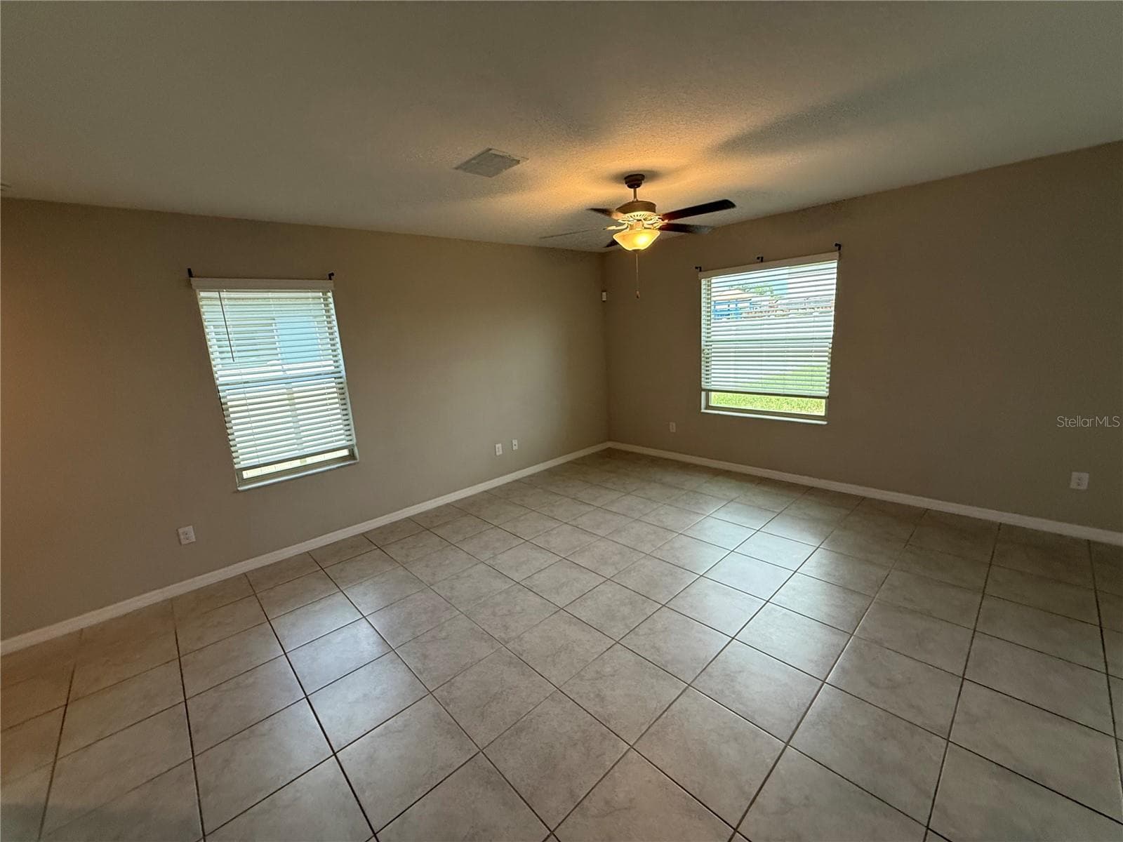4540 Eternal Prince Dr photo 2