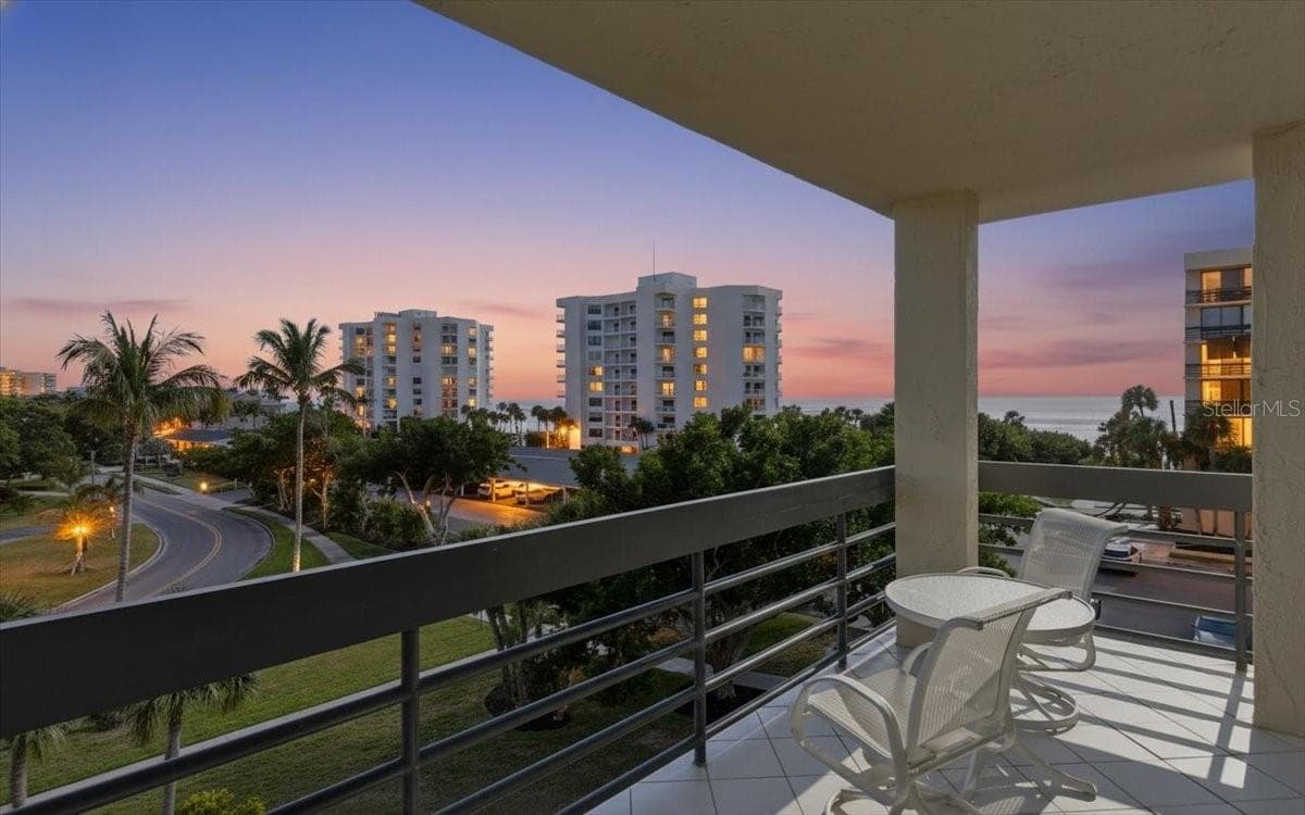 1065 Gulf Of Mexico Dr #305 photo 5