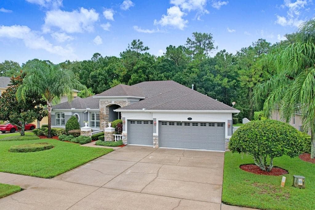 16116 Ivy Lake Dr photo 2