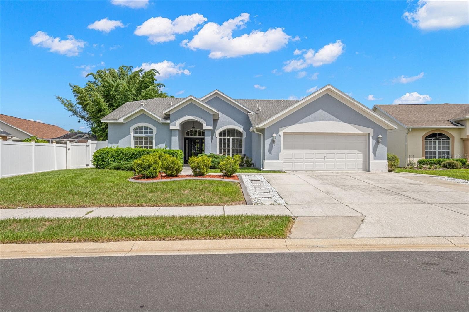 7904 Oregold Dr photo 3