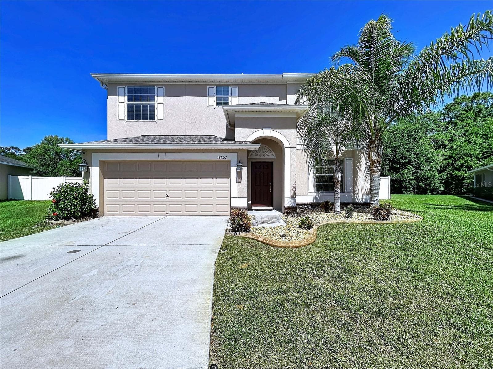 18607 Briar Oaks Dr photo 3