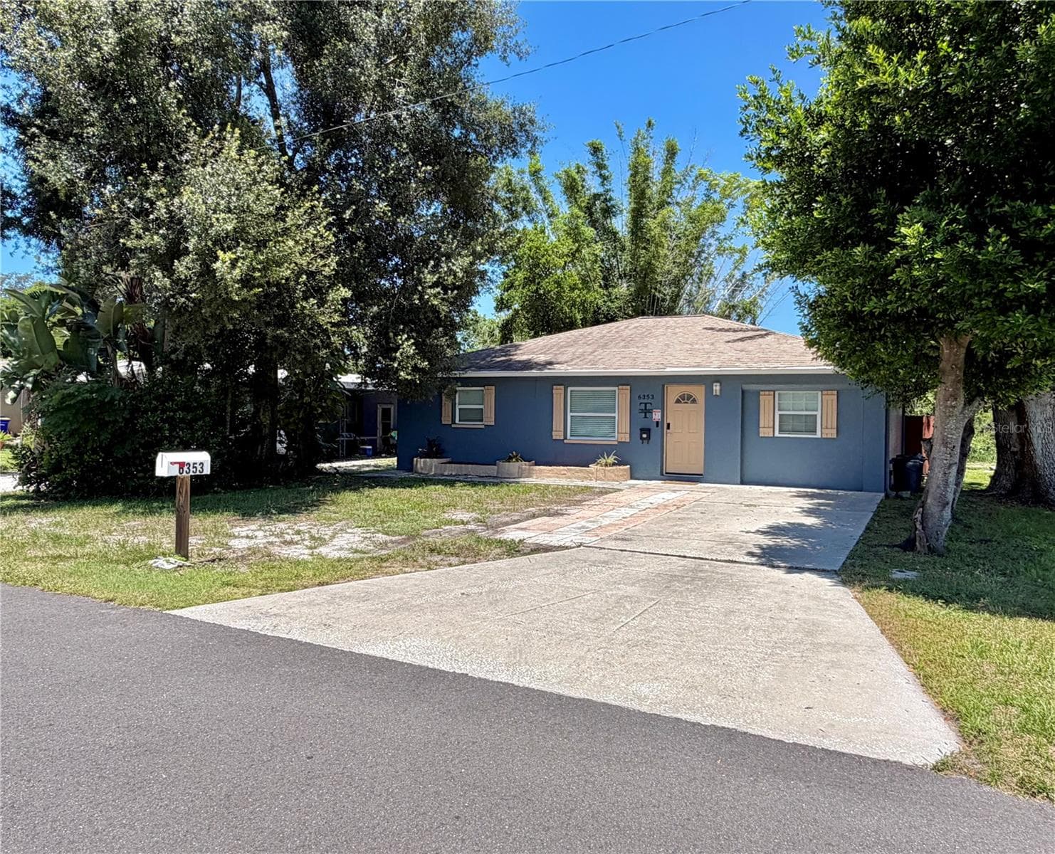 6353 Florida Ave photo 2