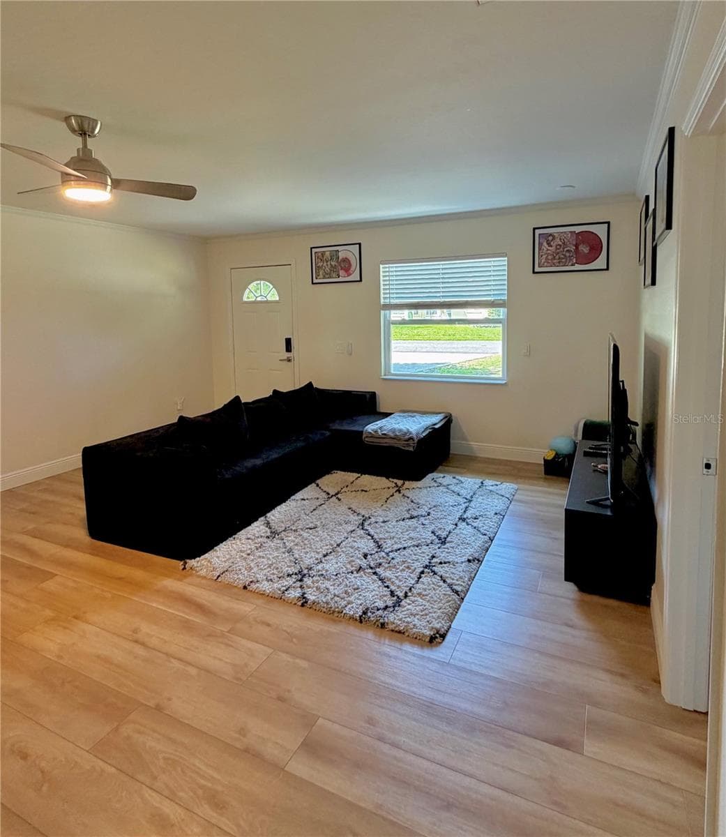 6353 Florida Ave photo 3