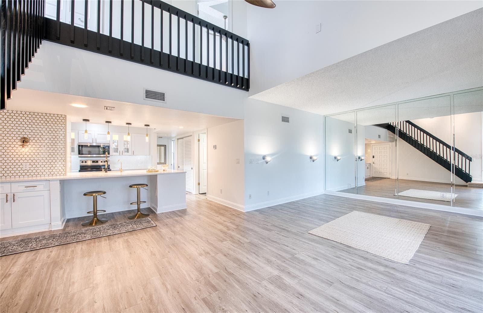 1328 Pelican Creek Xing #D photo 4