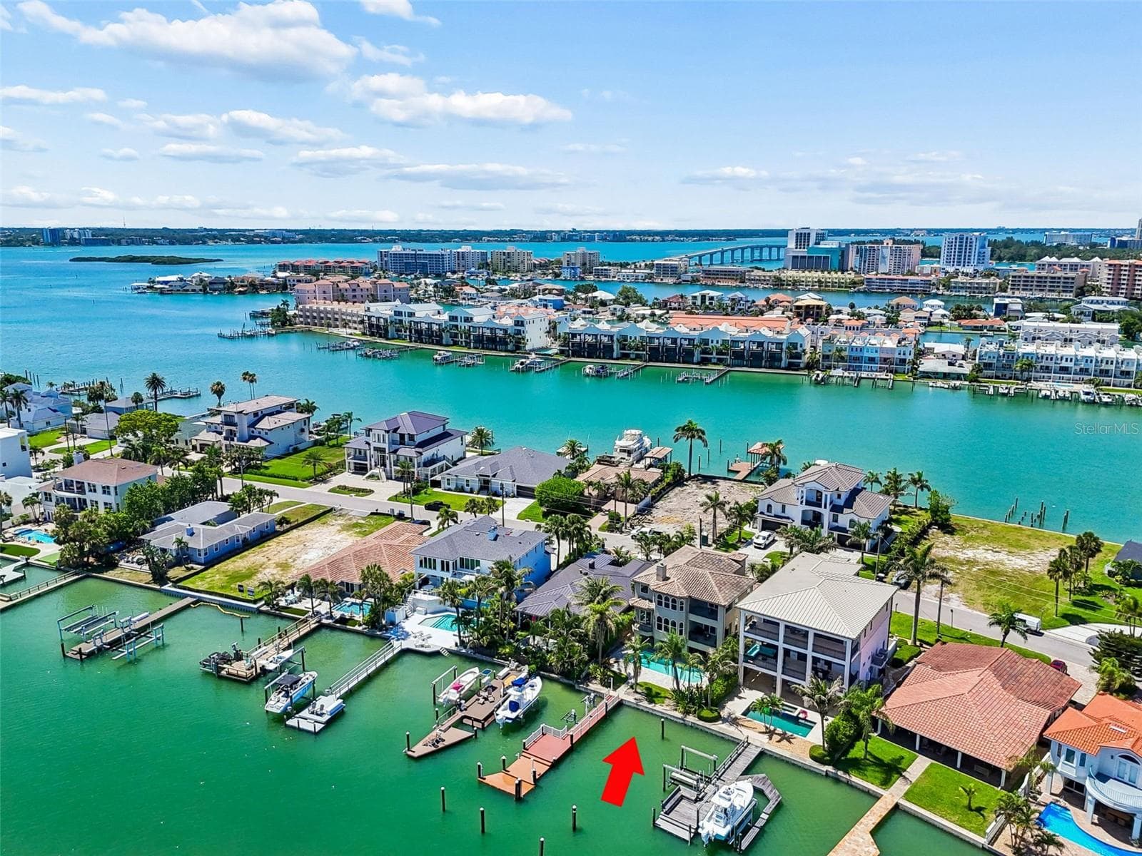 136 Devon Dr photo 2