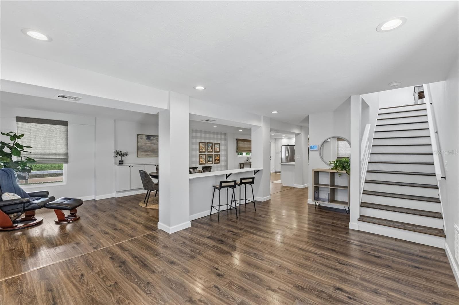 1120 1st Ave N photo 4