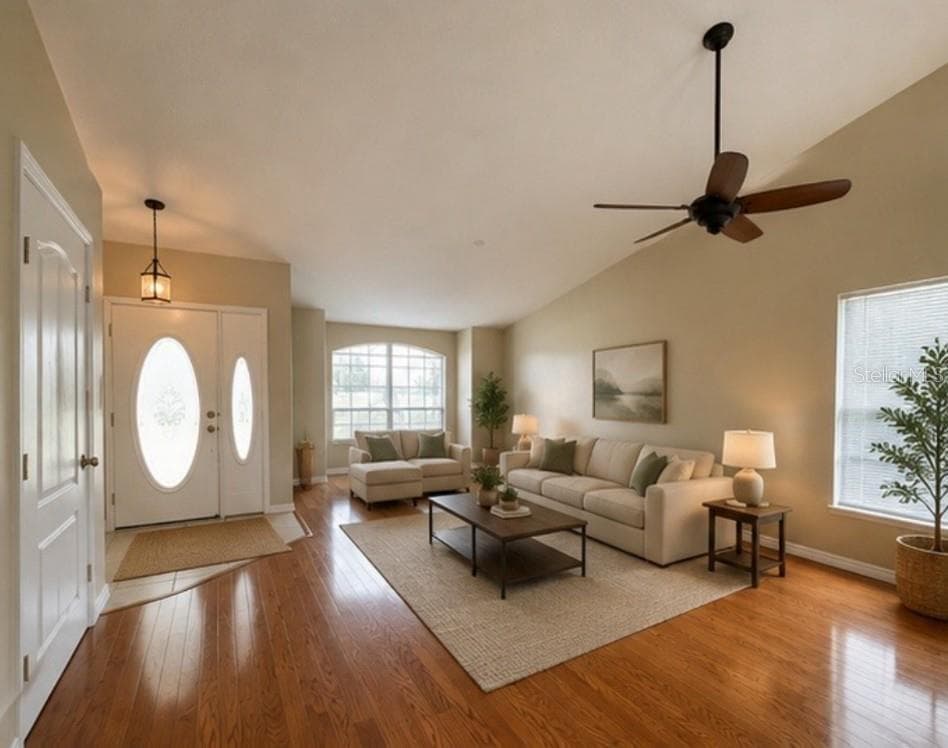6741 Northlake Dr photo 2
