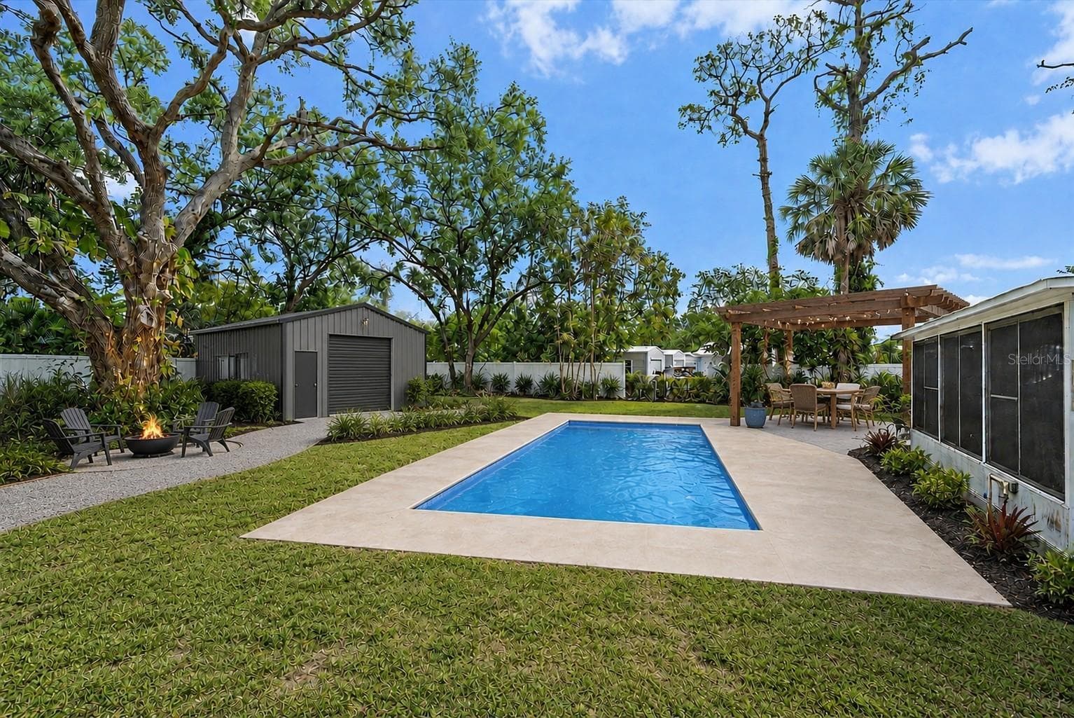 2503 53rd Ave W photo 3