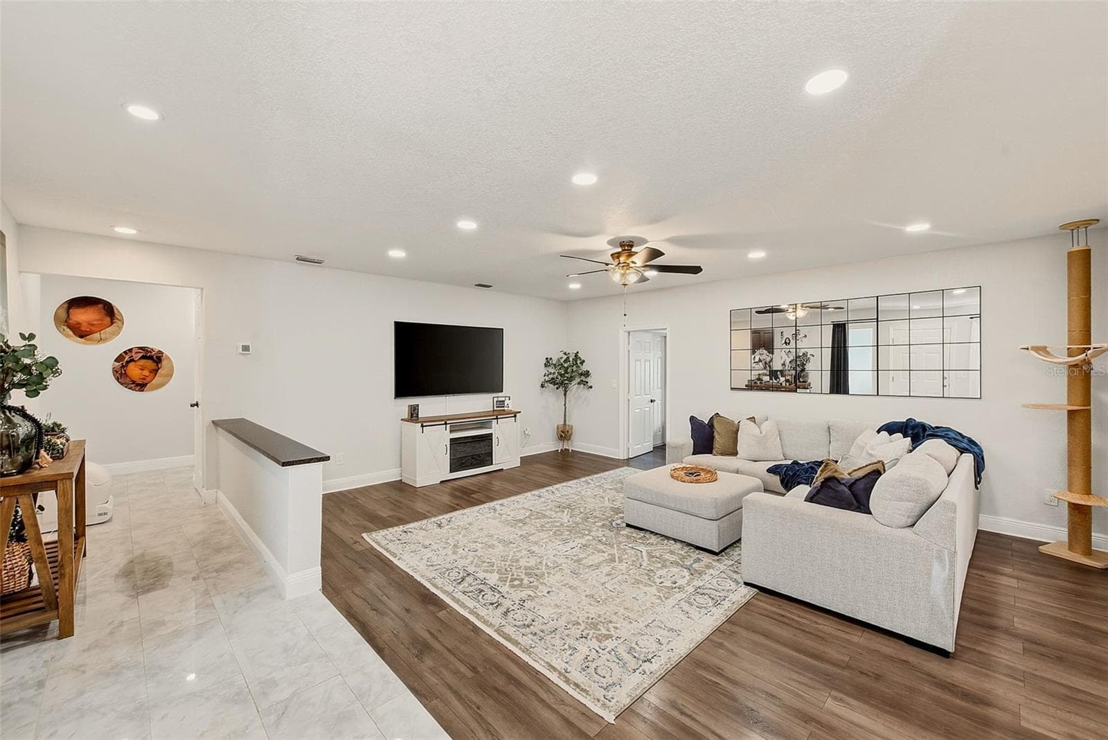 2165 Campus Dr photo 3