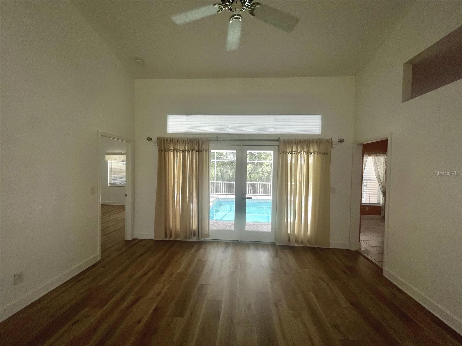 7116 Pebble Beach Ln photo 3