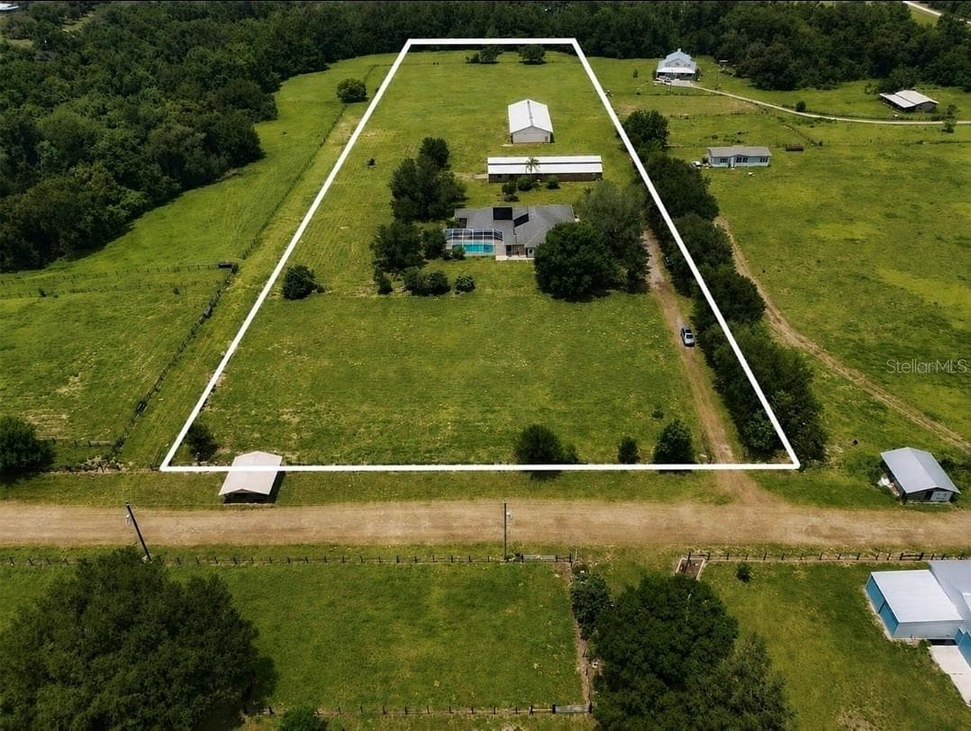 24087 Twister Ln photo 5
