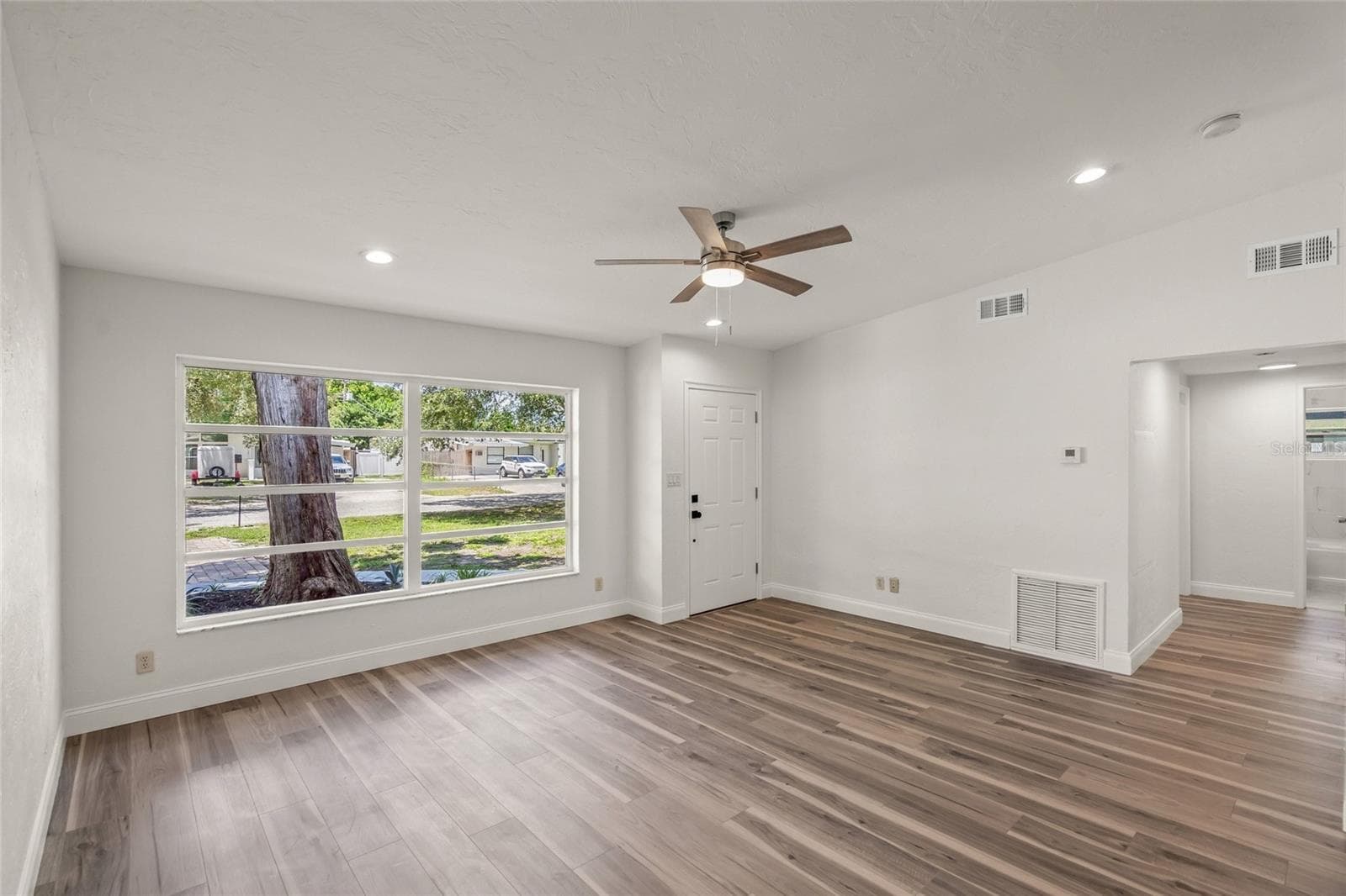 2722 Ingot Pl photo 3