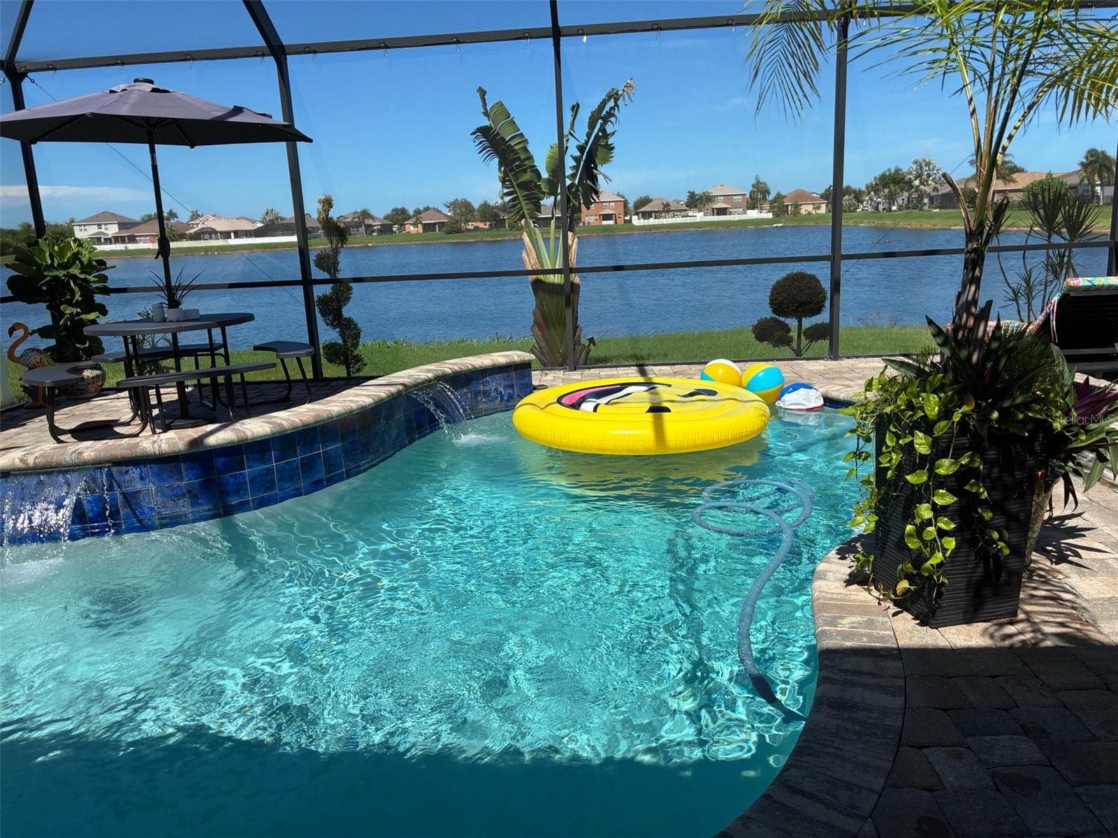 802 Fern Leaf Dr photo 5