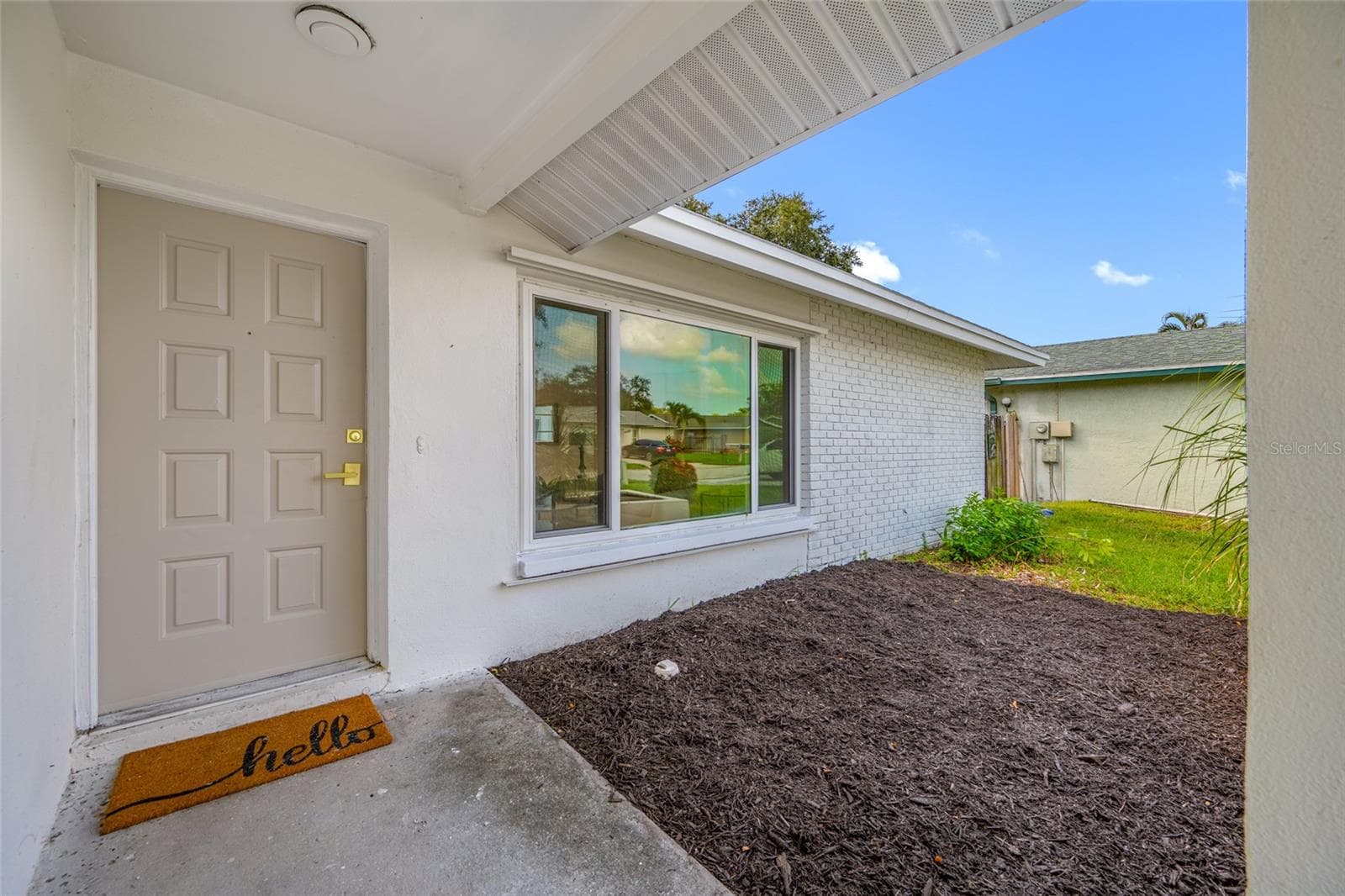6853 Sandwater Trl N photo 2