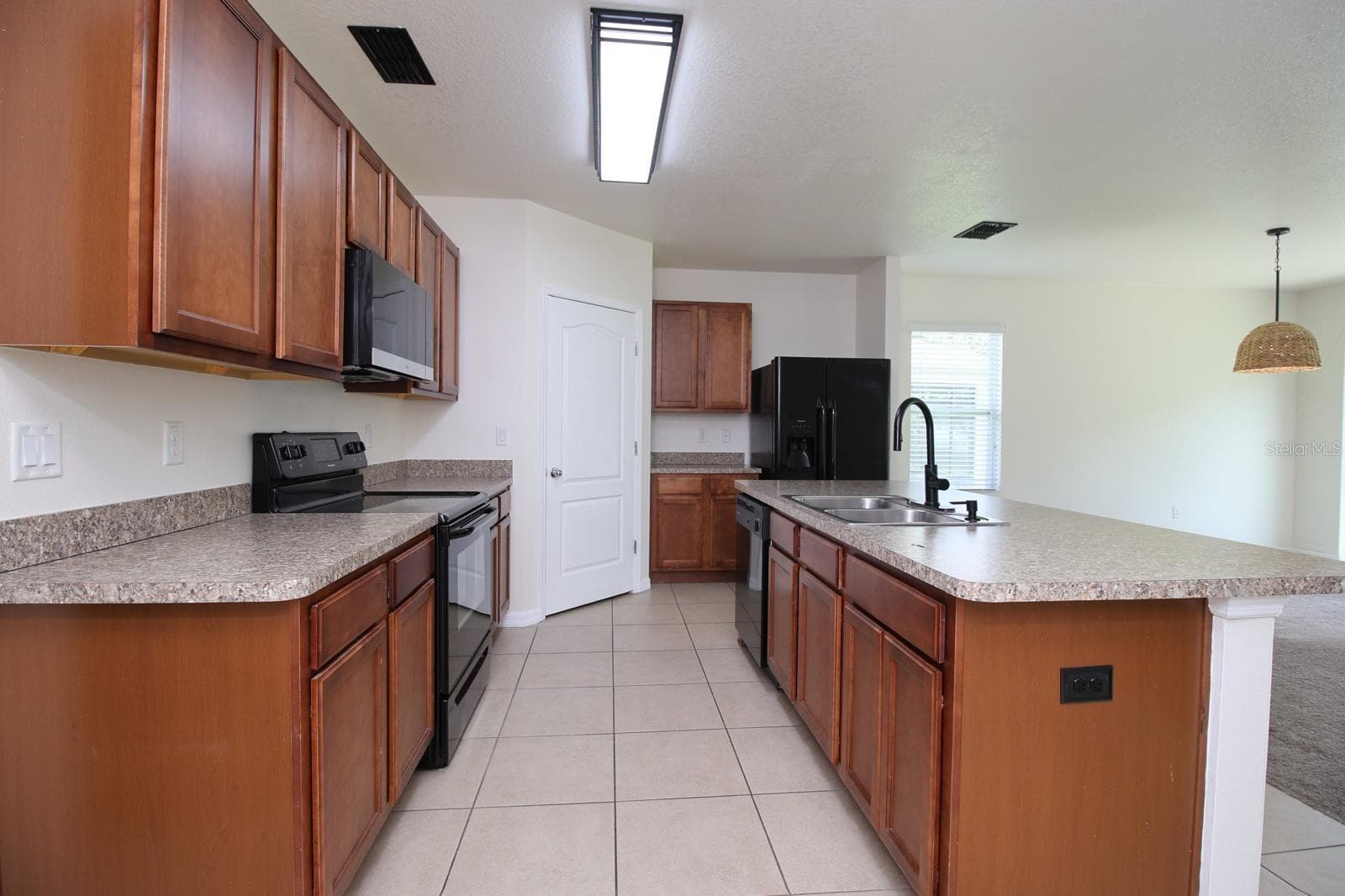 3238 Bayou Bay Dr photo 4