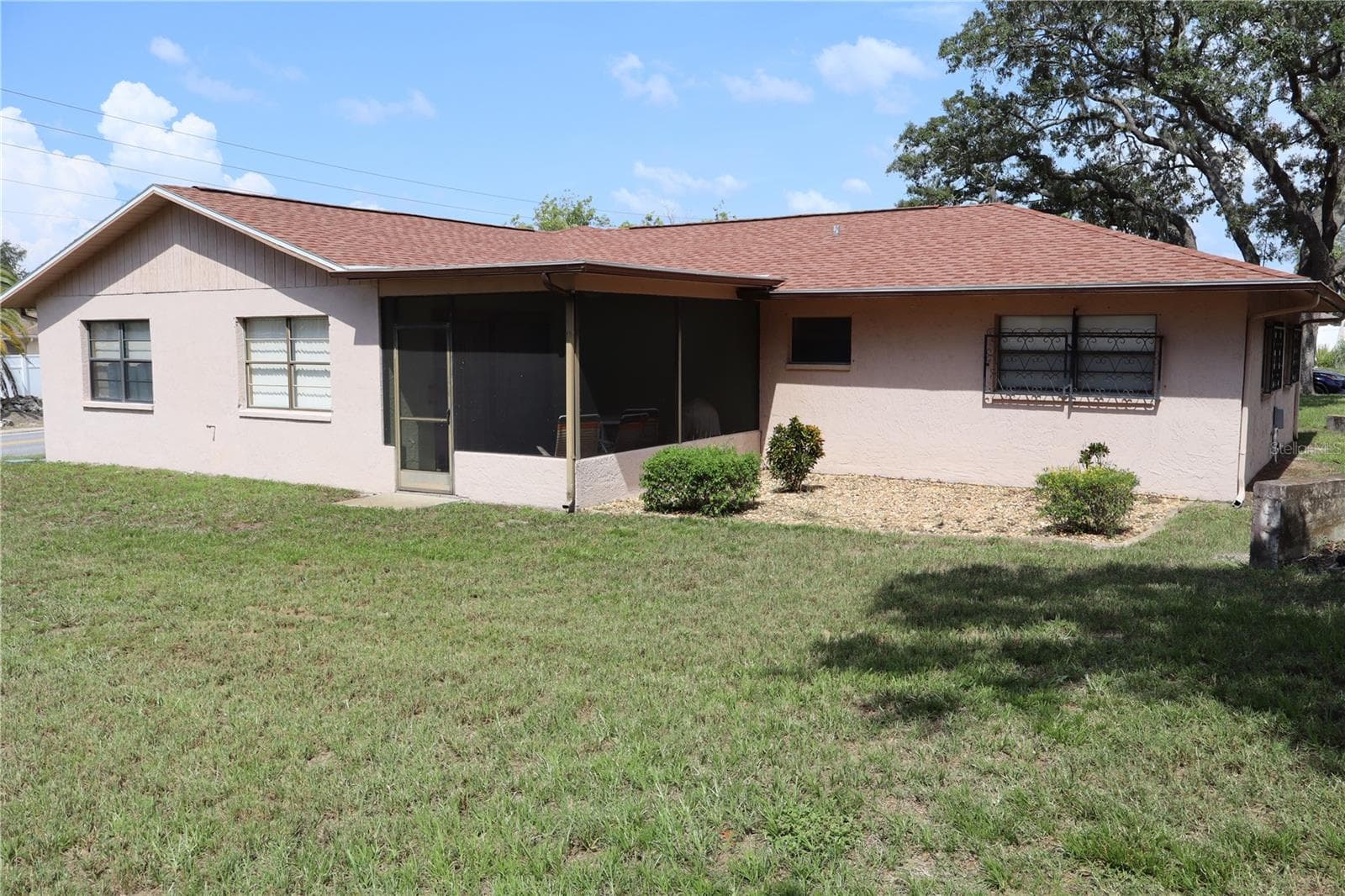 8949 Forest Lake Dr photo 4