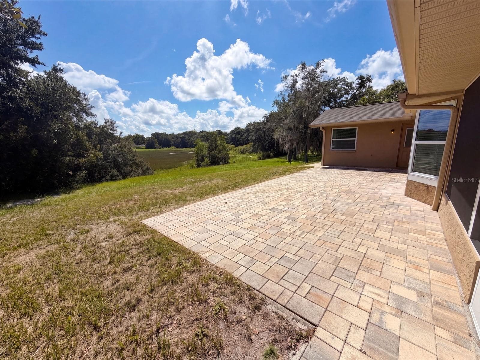 4573 Bayridge CT photo 3