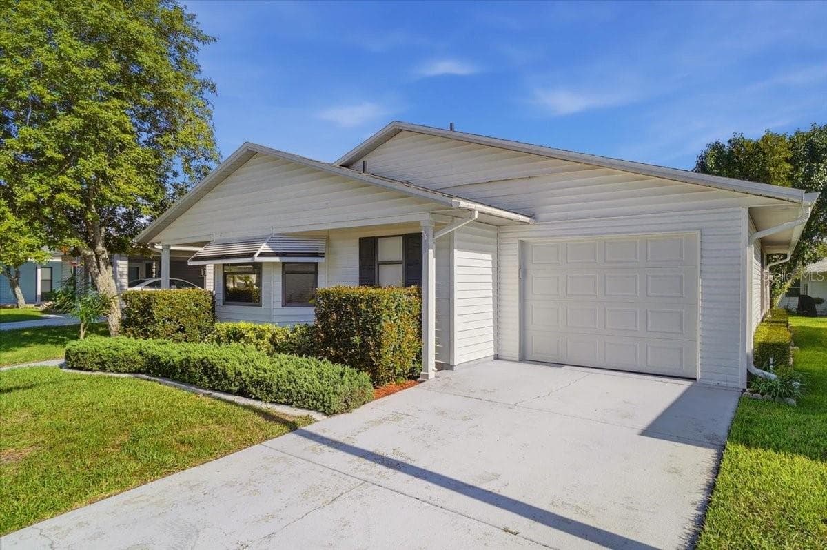 2033 Long Boat Dr photo 5