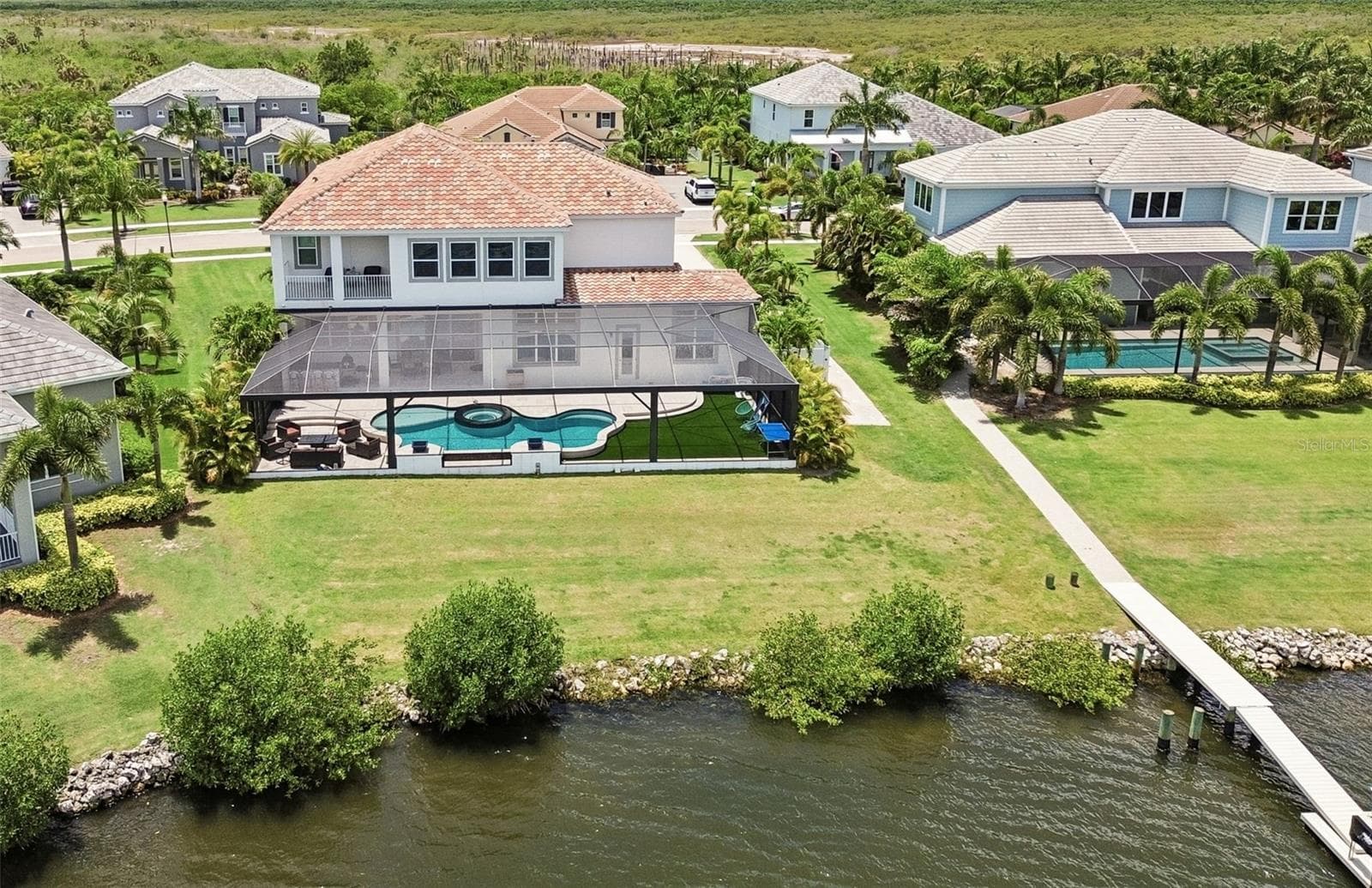 823 Manns Harbor Dr photo 4
