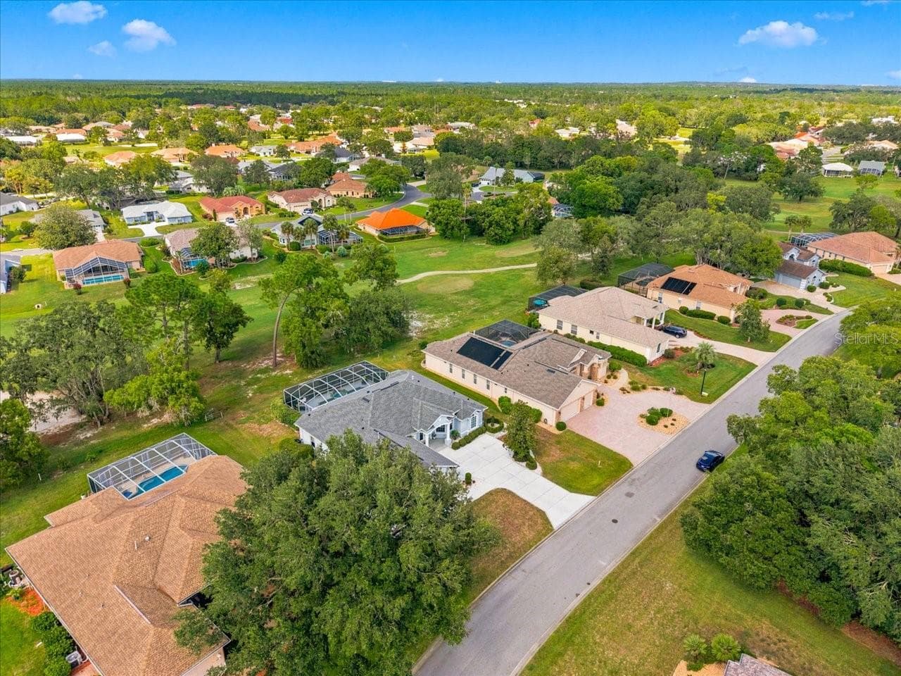 9251 Grand Cypress Dr photo 3