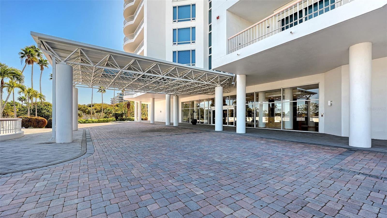 455 Longboat Club Rd #905 photo 4