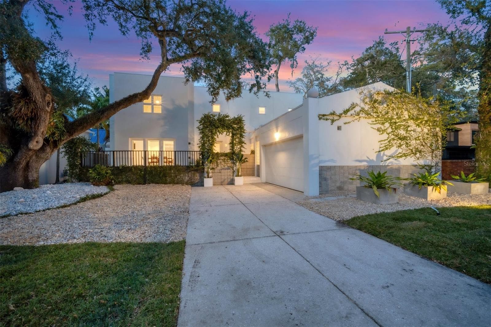2701 Chambray Ln photo 5