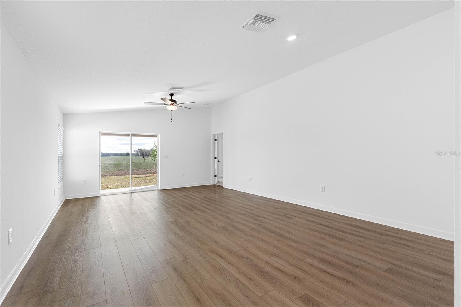 7142 Canopy Ln photo 5