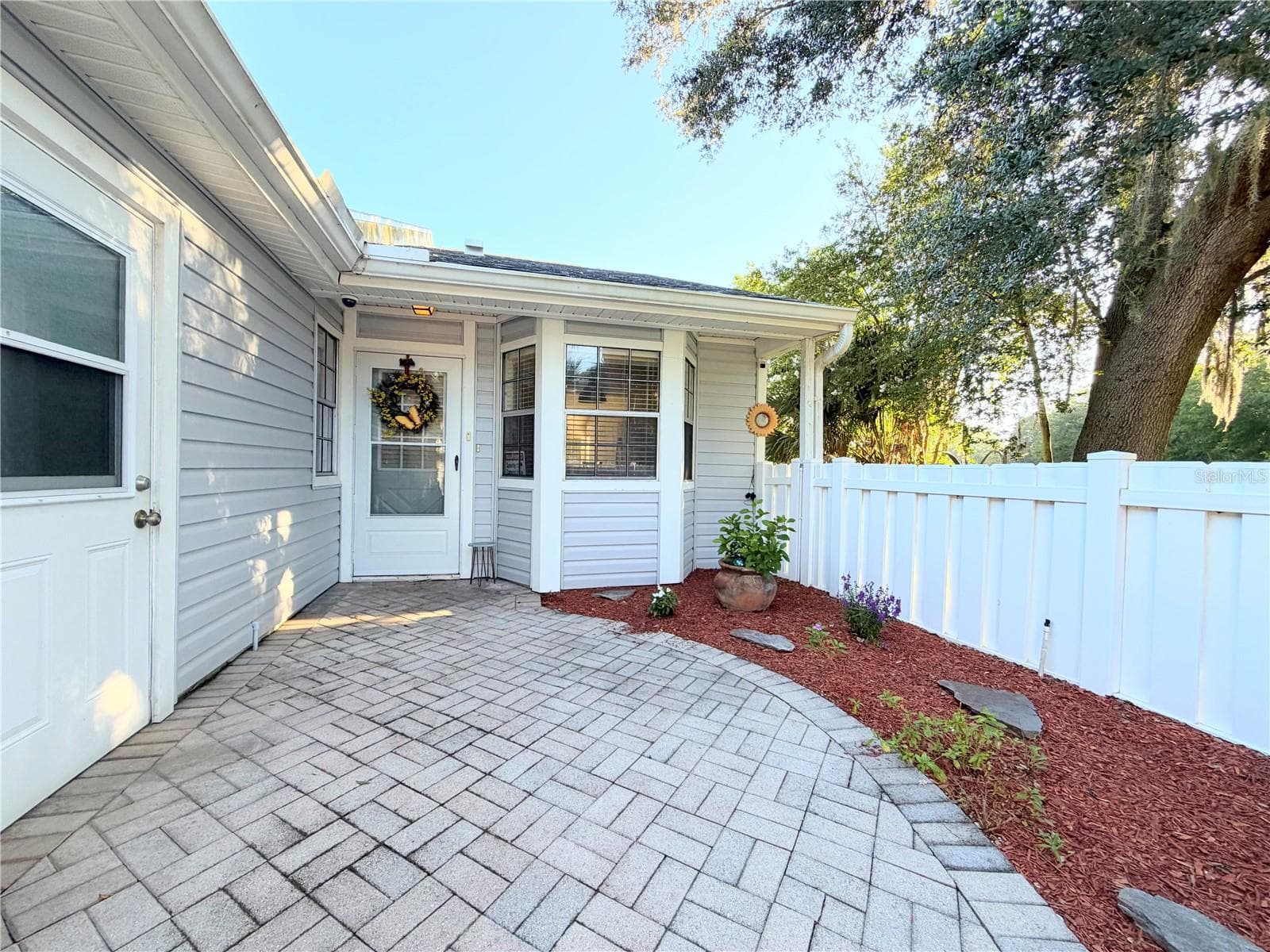 12605 Knollbrook Ln photo 3