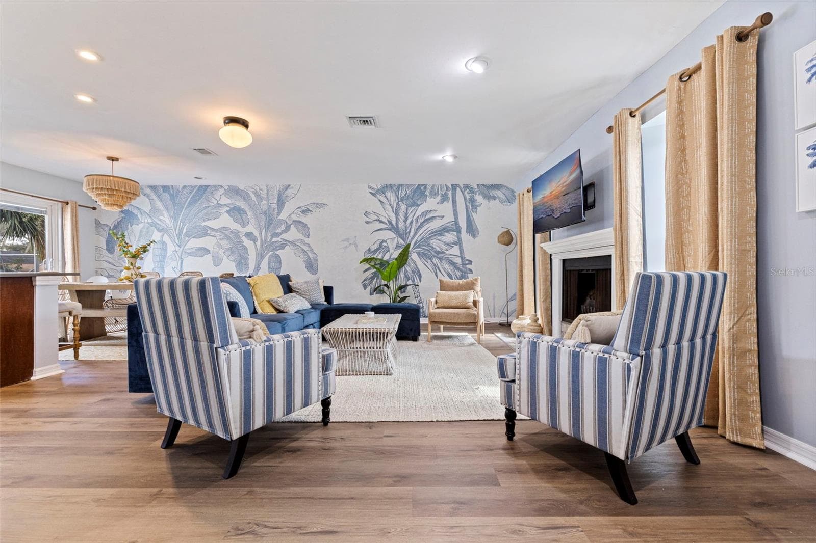 8580 139th Ln photo 3