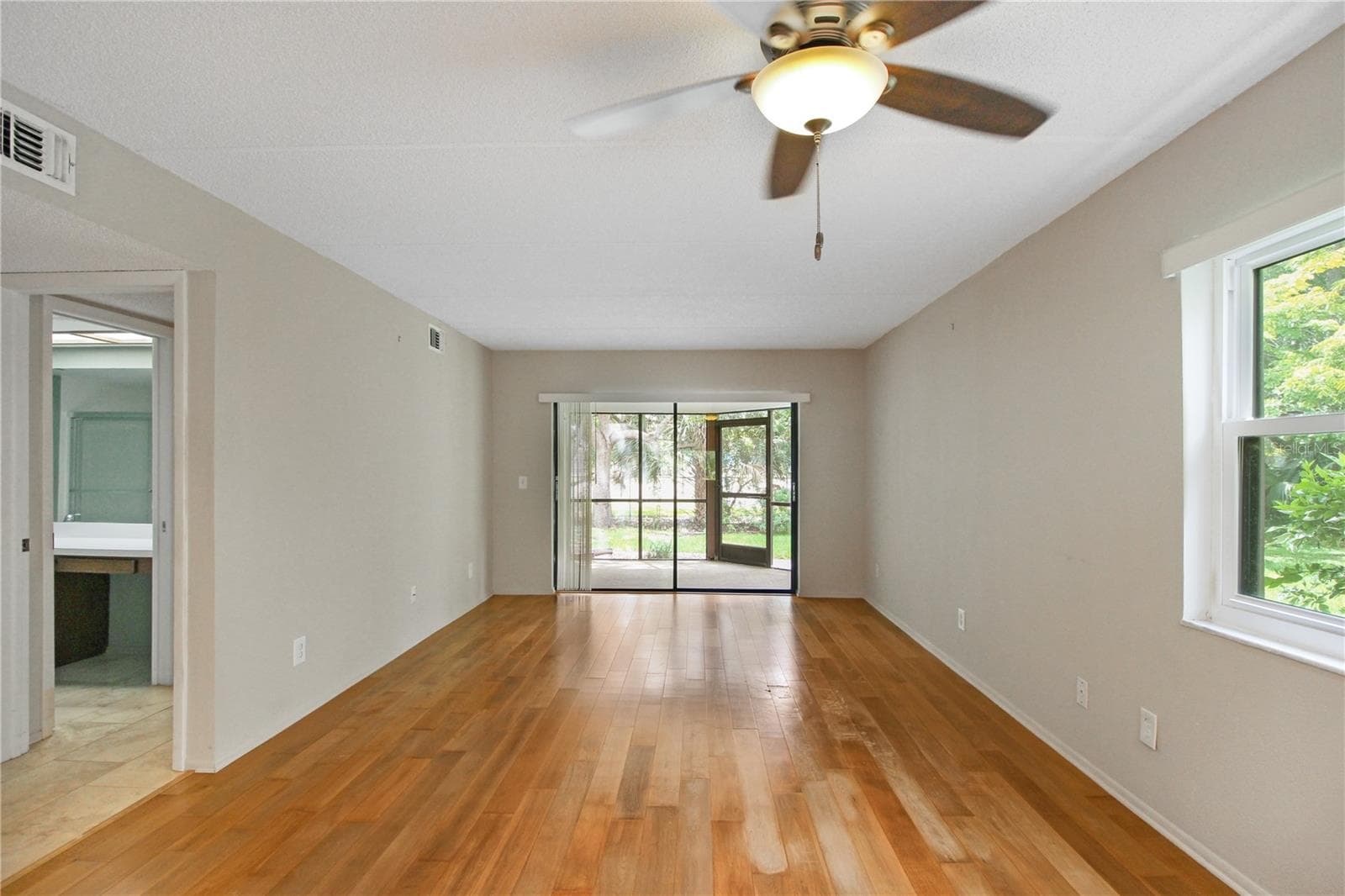 135 Woodlake Wynde #135 photo 4
