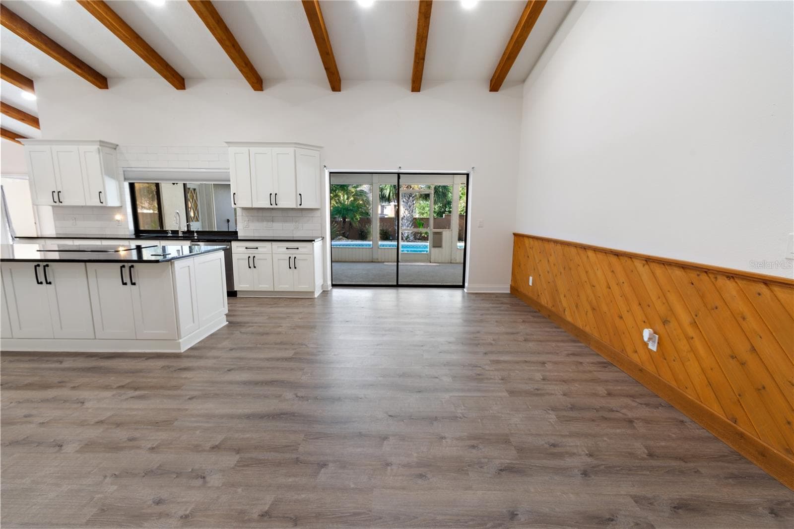 280 Santa Rosa Dr photo 4
