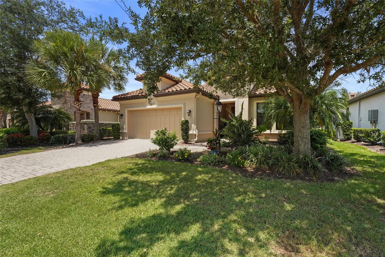 13223 Palermo Dr photo 2