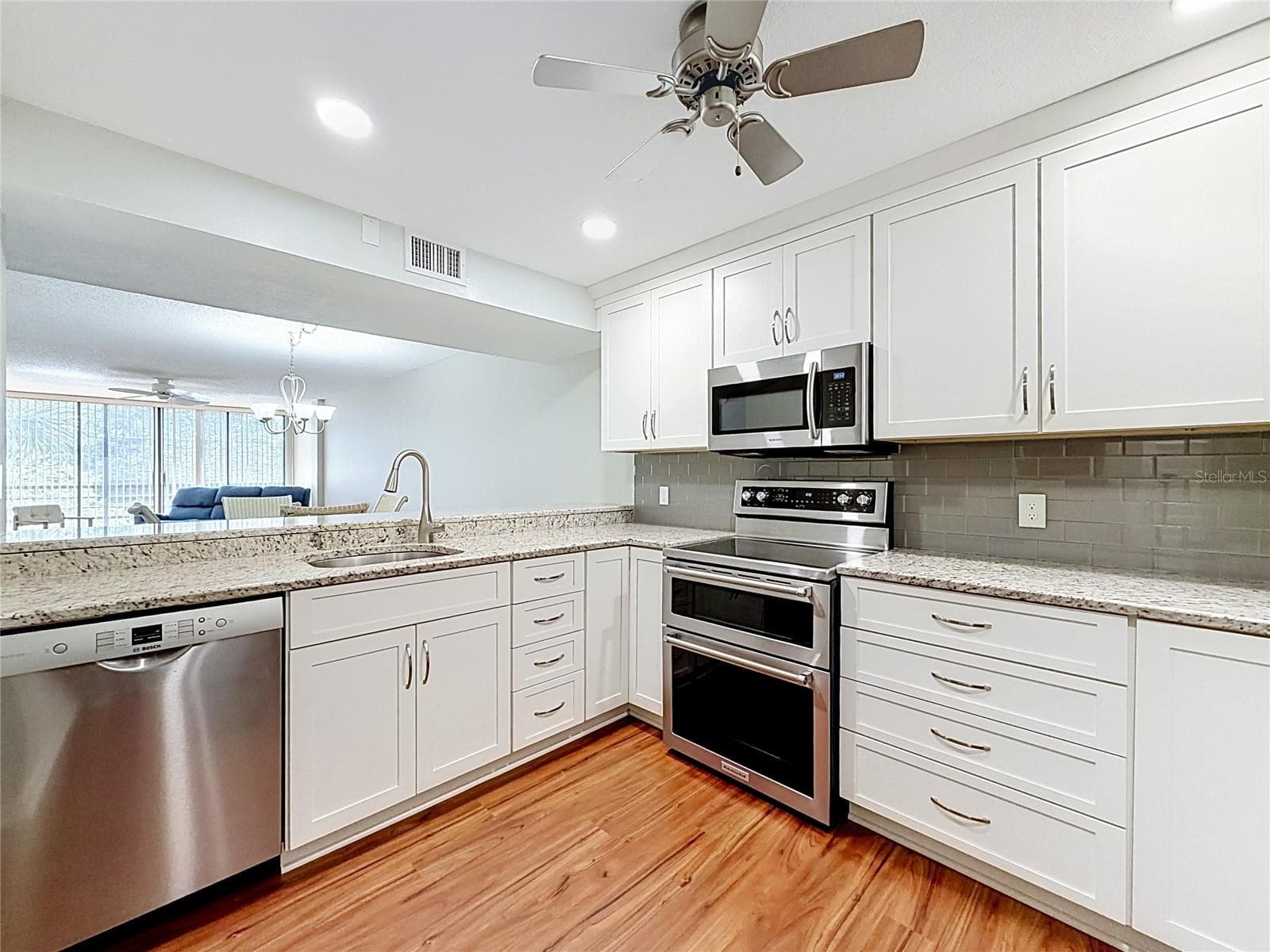 11945 143rd St #7322 photo 3