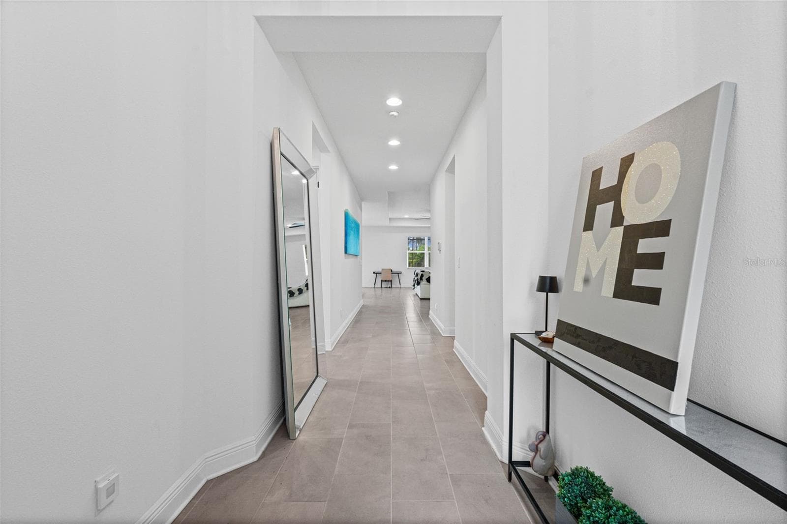 1024 Fernleaf Run photo 5
