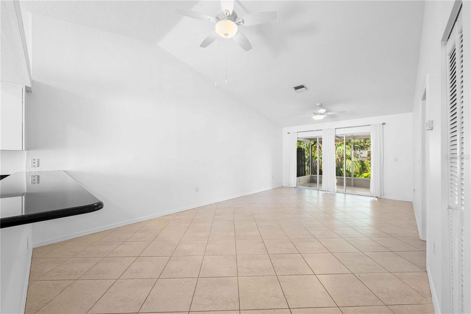 630 N Jefferson Ave #19 photo 5