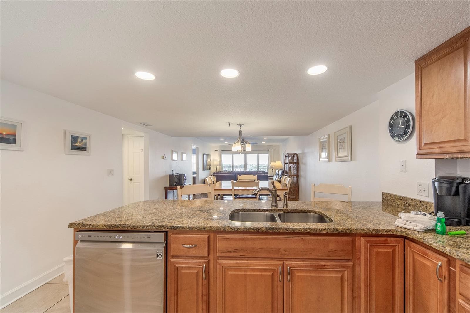 12901 Gulf Ln #503 photo 4