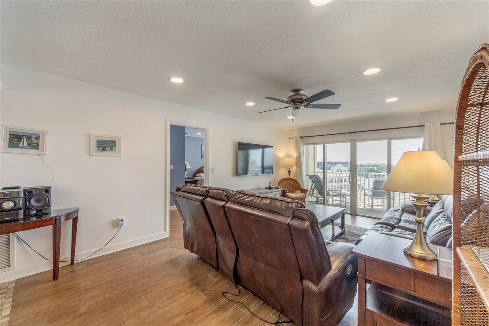 12901 Gulf Ln #503 photo 5